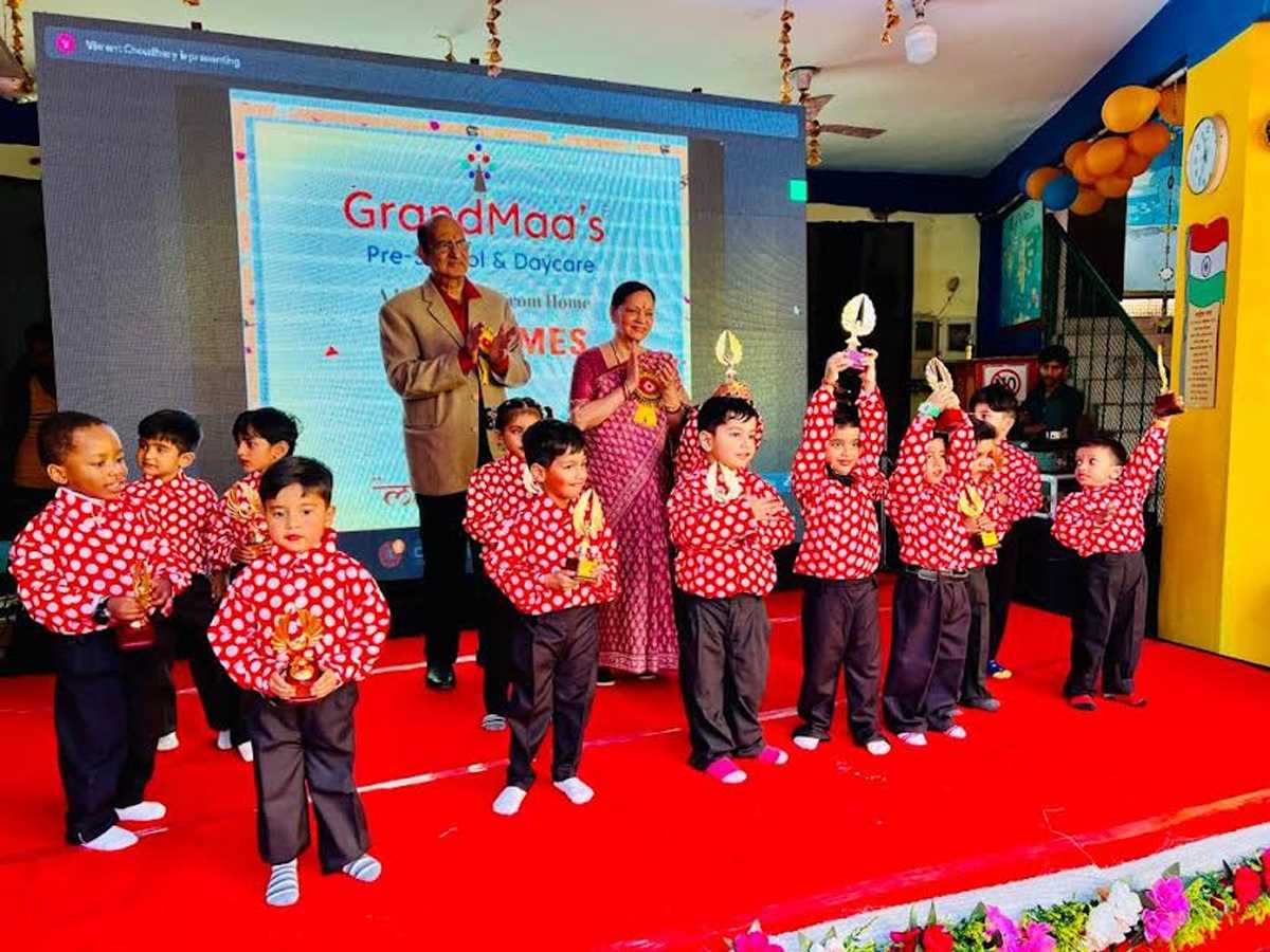 ग्रैंड मां प्री स्कूल एण्ड डे केयर के वार्षिक उत्सव में बच्चों ने दी मनमोहक प्रस्तुति